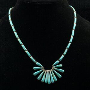 Taxco/Mexico Turquoise and 950 Sterling Silver Necklace. 20 inches.